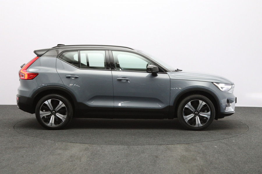 Volvo XC40 Recharge Twin Ultimate 82 kWh 408 PK, Trekhaak, Panoramadak, Harman/kardon, 360 Camera, 4X Stoelverwarming