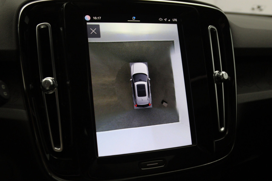 Volvo XC40 Recharge Twin Ultimate 82 kWh 408 PK, Trekhaak, Panoramadak, Harman/kardon, 360 Camera, 4X Stoelverwarming