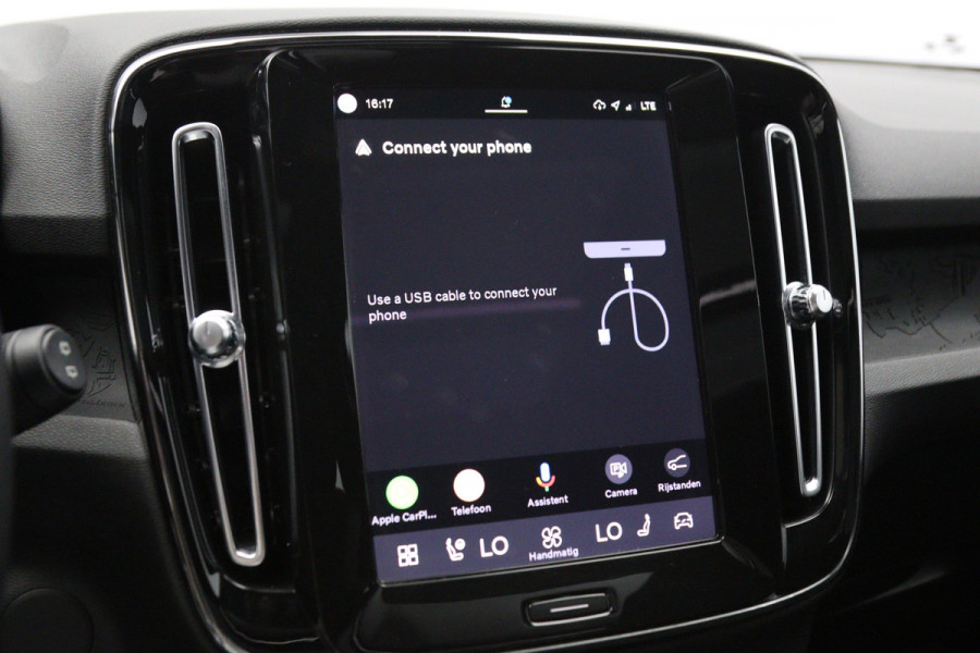 Volvo XC40 Recharge Twin Ultimate 82 kWh 408 PK, Trekhaak, Panoramadak, Harman/kardon, 360 Camera, 4X Stoelverwarming