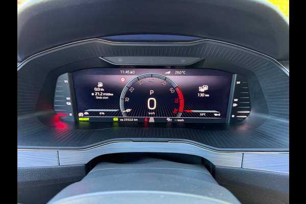Škoda Superb Combi 1.4 TSI iV AUTOMAAT Business Edition Sport, digitaal cockpit, electrisch bedienbare trekhaak