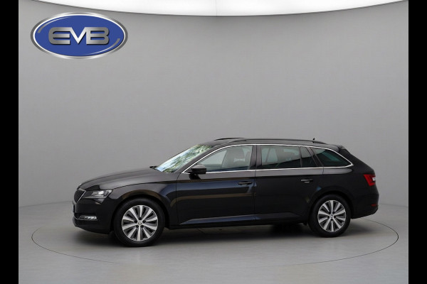 Škoda Superb Combi 1.4 TSI iV AUTOMAAT Business Edition Sport, digitaal cockpit, electrisch bedienbare trekhaak