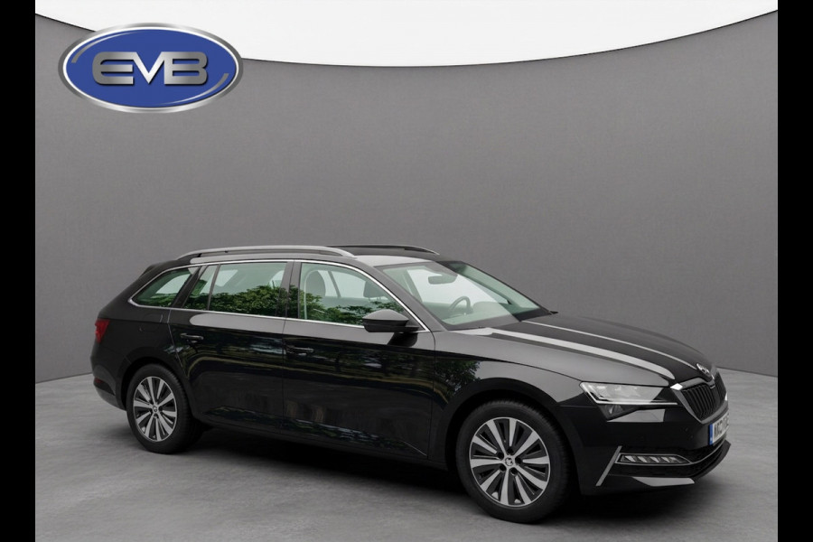 Škoda Superb Combi 1.4 TSI iV AUTOMAAT Business Edition Sport, digitaal cockpit, electrisch bedienbare trekhaak