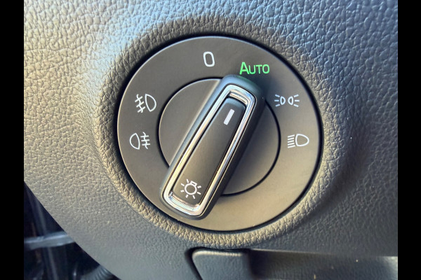 Škoda Superb Combi 1.4 TSI iV AUTOMAAT Business Edition Sport, digitaal cockpit, electrisch bedienbare trekhaak