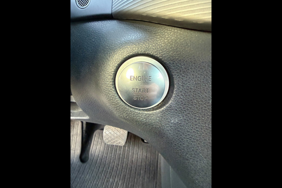 Mercedes-Benz B-Klasse 180 Ambition Leer / Led / Automaat