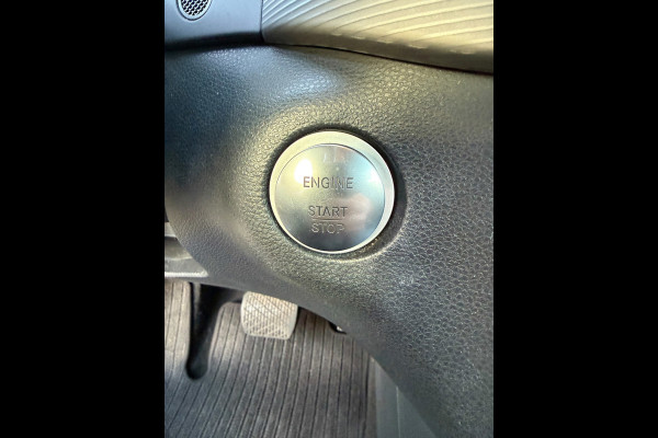 Mercedes-Benz B-Klasse 180 Ambition Leer / Led / Automaat