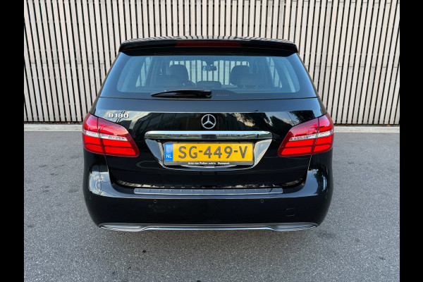 Mercedes-Benz B-Klasse 180 Ambition Leer / Led / Automaat