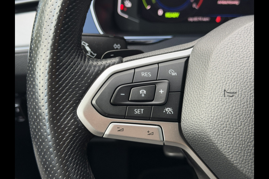 Volkswagen Passat Variant BWJ 2021 | 1.4TSI 218PK PHEV GTE Business AUTOMAAT | LEDER/ALCANTARA | CLIMA | NAVI | SPORTSTOELEN | CAMERA A | STOELVERW | 17'' LMV |