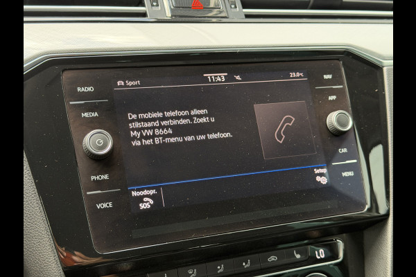 Volkswagen Passat Variant BWJ 2021 | 1.4TSI 218PK PHEV GTE Business AUTOMAAT | LEDER/ALCANTARA | CLIMA | NAVI | SPORTSTOELEN | CAMERA A | STOELVERW | 17'' LMV |