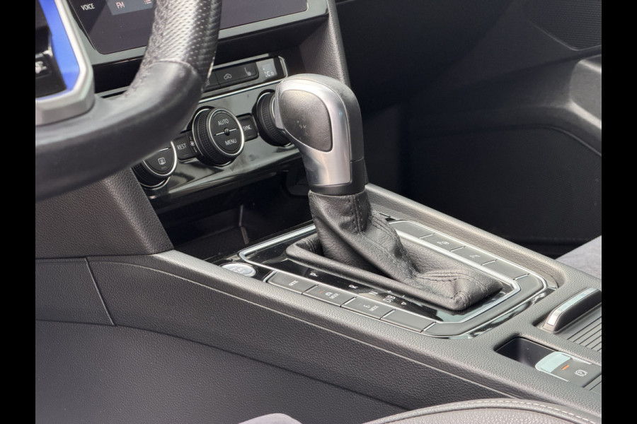 Volkswagen Passat Variant BWJ 2021 | 1.4TSI 218PK PHEV GTE Business AUTOMAAT | LEDER/ALCANTARA | CLIMA | NAVI | SPORTSTOELEN | CAMERA A | STOELVERW | 17'' LMV |