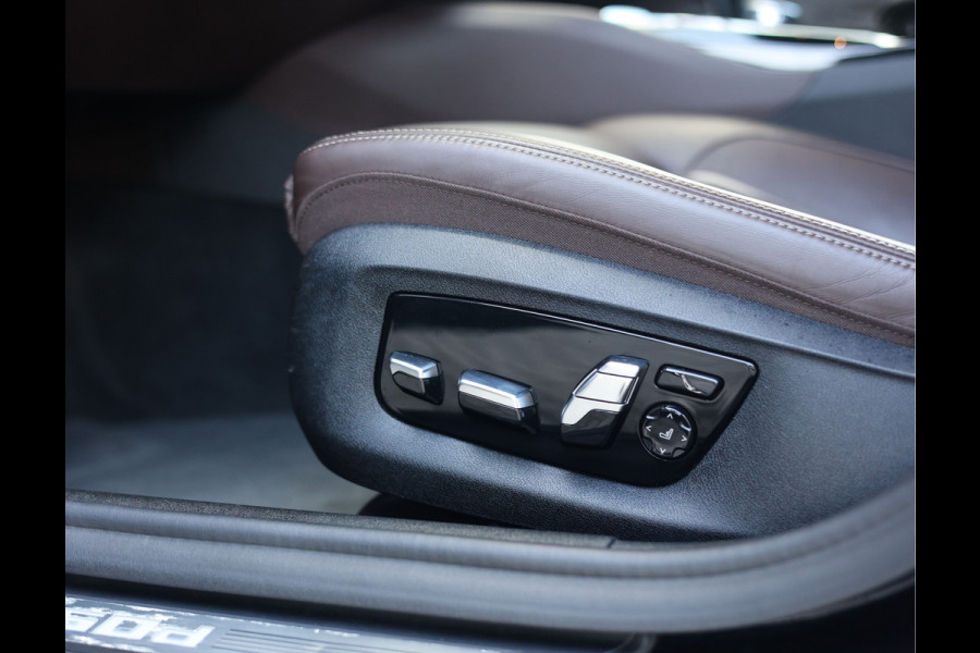 BMW 5 Serie Touring M550d xDrive | Pano - Trekhaak - HUD