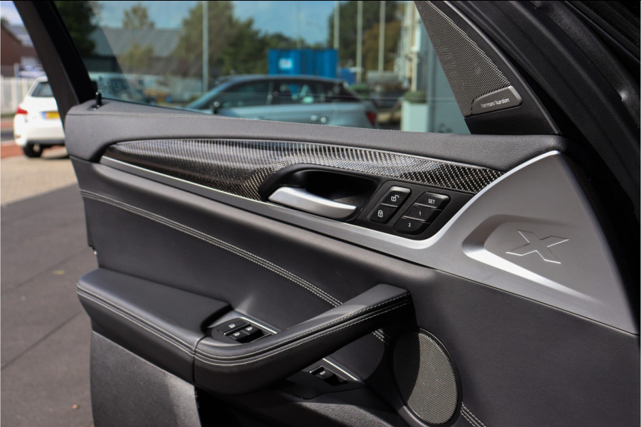 BMW X3 X3M Competition **Pano.dak/HUD/Harman Kardon/Alcantara**