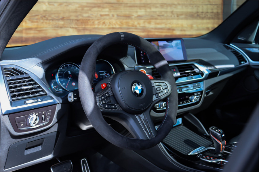 BMW X3 X3M Competition **Pano.dak/HUD/Harman Kardon/Alcantara**