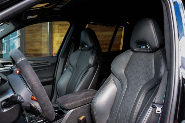 BMW X3 X3M Competition **Pano.dak/HUD/Harman Kardon/Alcantara**
