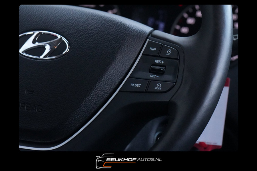 Hyundai i20 1.2 HP i-Motion Trekhaak Stoelverwarming Airco