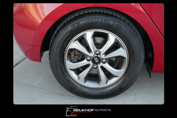 Hyundai i20 1.2 HP i-Motion Trekhaak Stoelverwarming Airco