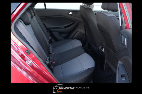 Hyundai i20 1.2 HP i-Motion Trekhaak Stoelverwarming Airco