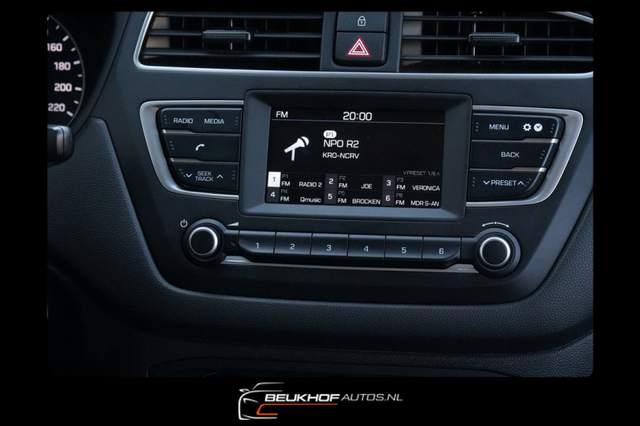 Hyundai i20 1.2 HP i-Motion Trekhaak Stoelverwarming Airco