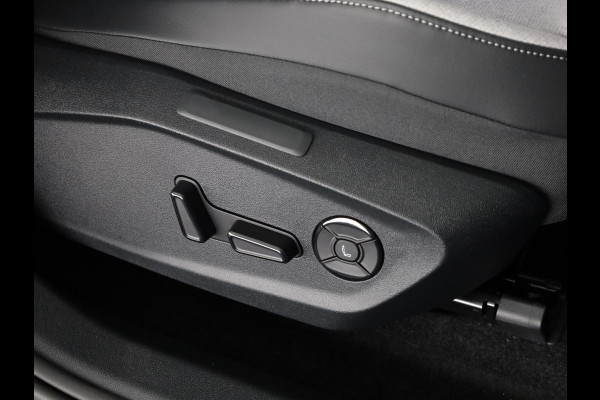 Volkswagen ID. Polo Style First Edition 52 kWh accu, 155 kW / 211 PK H Achteruitrijcamera | Carplay