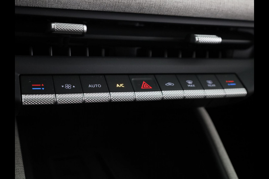 Volkswagen ID. Polo Style First Edition 52 kWh accu, 155 kW / 211 PK H Achteruitrijcamera | Carplay