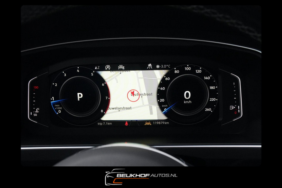Volkswagen Tiguan 1.5 TSI ACT Business R-Line Carplay Navi