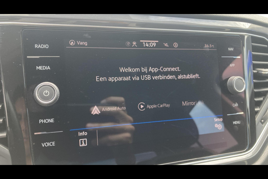 Volkswagen T-Roc 1.5 TSI 150pk DSG Sport | Led | Clima | Acc | Virtual cockpit