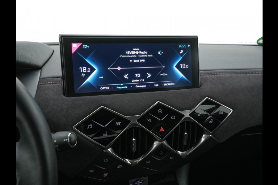 DS DS 3 Crossback E-Tense Performance Line+ 50 kWh Aut. *HEAD-UP | BLINDSPOT | LEATHER-MICROFIBRE | MATRIX-LED | KEYLESS | CAMERA | DIGI-COCKPIT | HEATED-SPORTSEATS | DAB+ | PRIVACY-GLASS | ECC | PDC | CRUISE | 18''ALU*