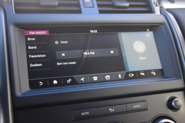 Land Rover Discovery 3.0 Sd6 HSE Luxury TREHAAK/OPENDAK/LEER grijskenteken