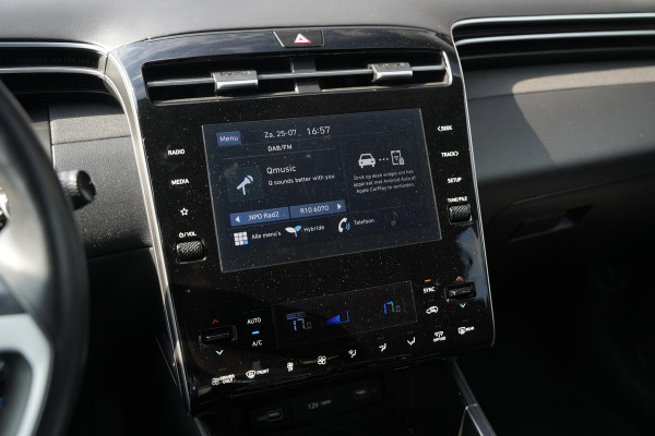 Hyundai Tucson 1.6 T-GDI HEV i-Motion Rijstrooksensor Hill hold Dakrails DAB Apple carplay
