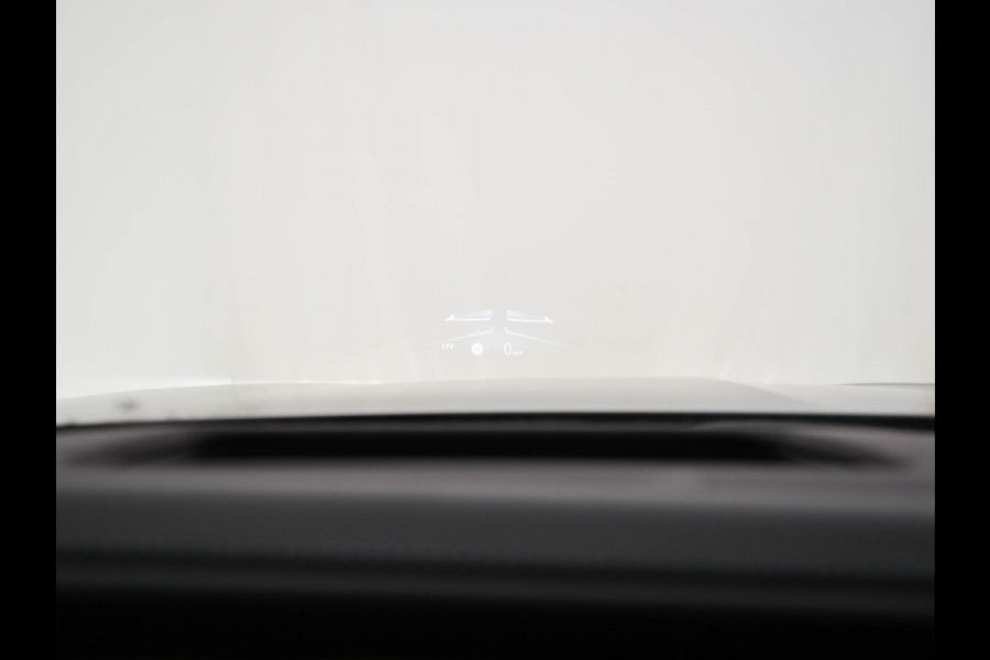 BMW i7 xDrive60 106 kWh M-Sportpack [3-Fase-11kW] {SoH-98%} (INCL.BTW) *PANO | HEAD-UP | LUXURY-LEATHER | FULL-LED | BLIND-SPOT | BOWERS&WILKINS | MEMORY-PACK | TOP-VIEW | VENTILATED/HEATED-COMFORTSEATS | SOFT-CLOSE | WIDE-SREEN-DIGICOCKPIT | KEYLESS