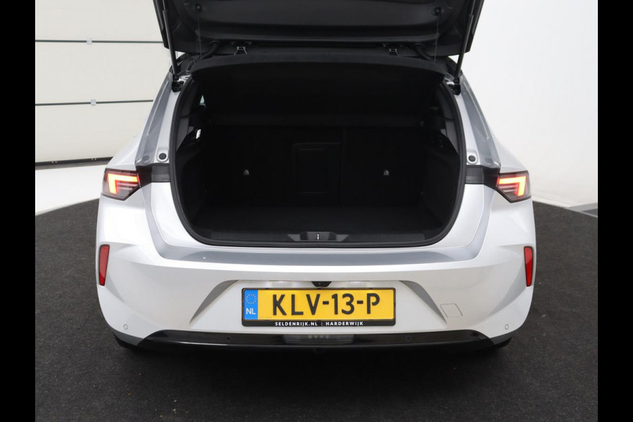 Opel Astra 1.6 Hybrid GS Line | SOH 97,5% | Half leder | Stuur/stoel verwarming | Adaptive cruise | Carplay | 360 Camera | Parks assist | PHEV