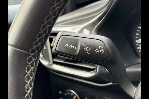 Ford Puma BWJ 2022 | 1.0T 126PK Hybrid Titanium AUTOMAAT | TREKHAAK | NAVI | CAMERA A | AD. CRUISE | CARPLAY | PDC 2X |
