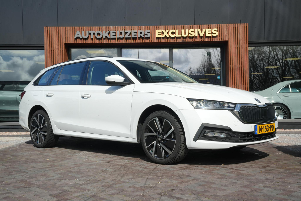 Škoda Octavia Combi 1.4 TSI iV PHEV Business Edition Adaptieve Cruise Virtual Dash Navi Trekhaak