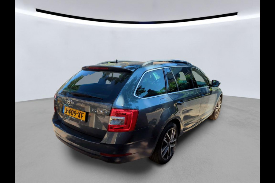 Škoda Octavia Combi 1.0 TSI Greentech Business Edition NL-AUTO | NAVI | LEDER