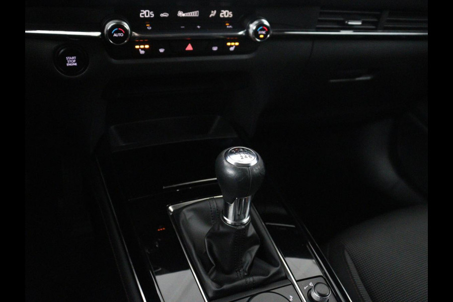 Mazda CX-30 2.0 e-SkyActiv-X M Hybrid Sportive | Stoelverwarming | Head-up | Adaptive cruise | BOSE sound | Carplay | Camera | Park assist |