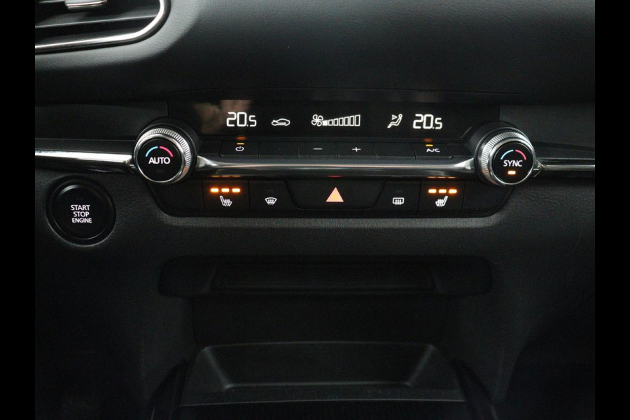 Mazda CX-30 2.0 e-SkyActiv-X M Hybrid Sportive | Stoelverwarming | Head-up | Adaptive cruise | BOSE sound | Carplay | Camera | Park assist |