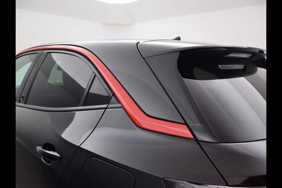 Opel Mokka-e GS LINE 50 KWH 90% SOH + CAMERA | ADAPTIVE CRUISE | 18 INCH | CARPLAY | NAVIGATIE