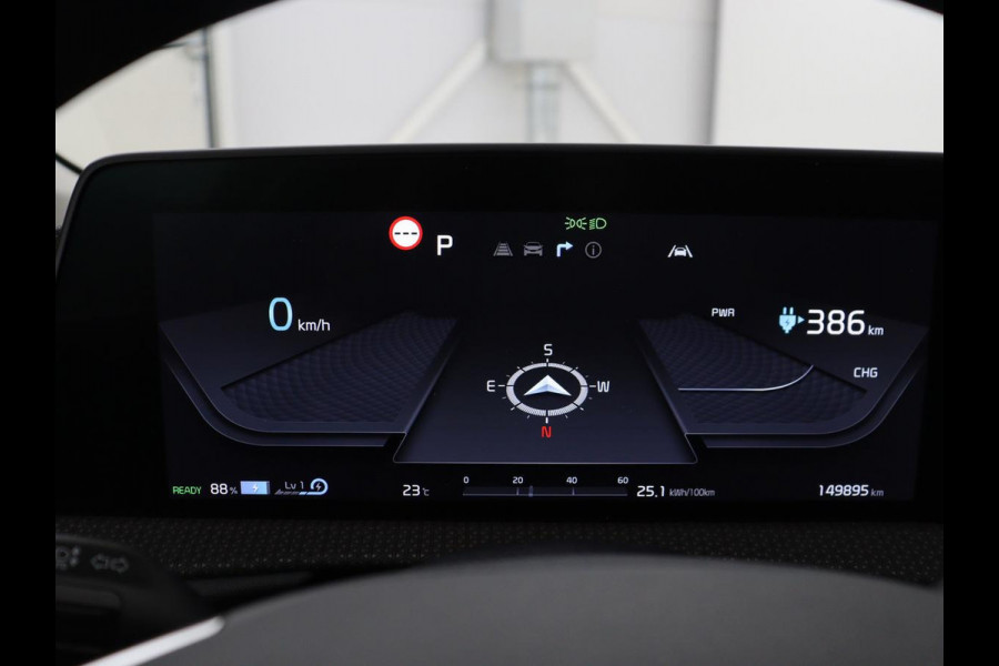 Kia EV6 Plus 77.4 kWh | SOH 94,3% | Leder | Memory | Stuur/stoel verwarming | Stoelventilatie | Adaptive cruise | Lane assist | Carplay | Camera | Park assist | Trekhaak