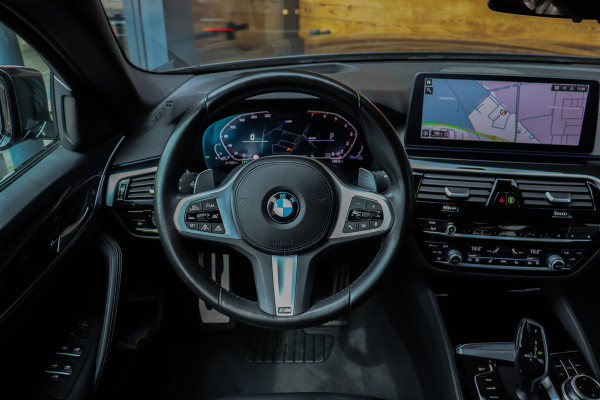 BMW 5 Serie 540i M-Sport **HUD/E.dak/Laserled/Excl.leder**