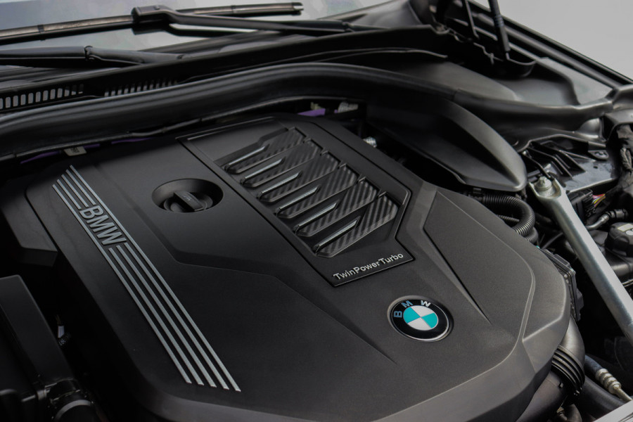 BMW 5 Serie 540i M-Sport **HUD/E.dak/Laserled/Excl.leder**