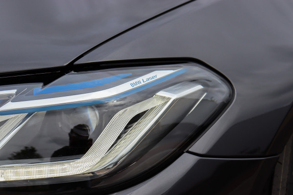 BMW 5 Serie 540i M-Sport **HUD/E.dak/Laserled/Excl.leder**