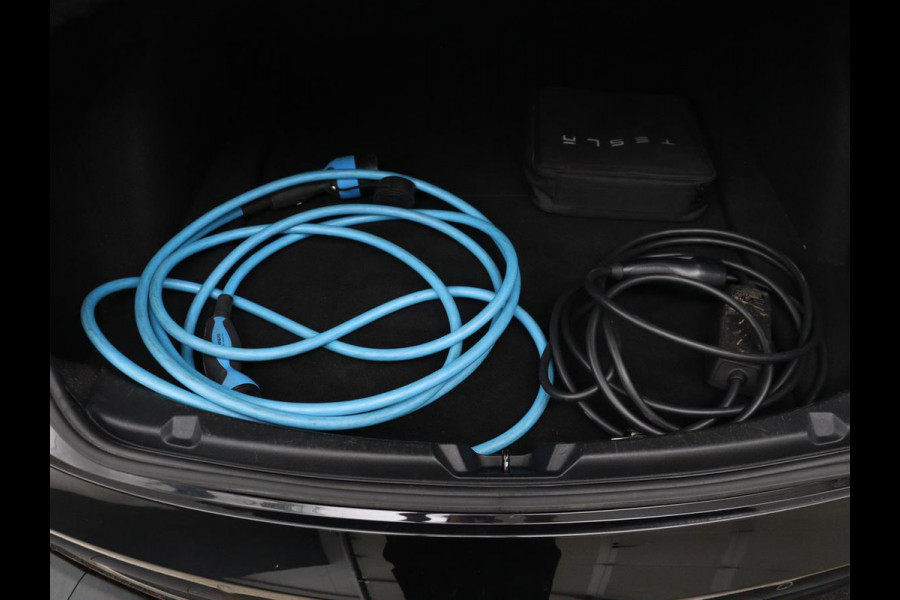 Tesla Model 3 Long Range AWD 75 kWh | SOH 88,8% | Panoramadak | Leder | Memory | Stuur/stoel verwarming | Achterbank verwarming | Adaptive cruise | Climate control