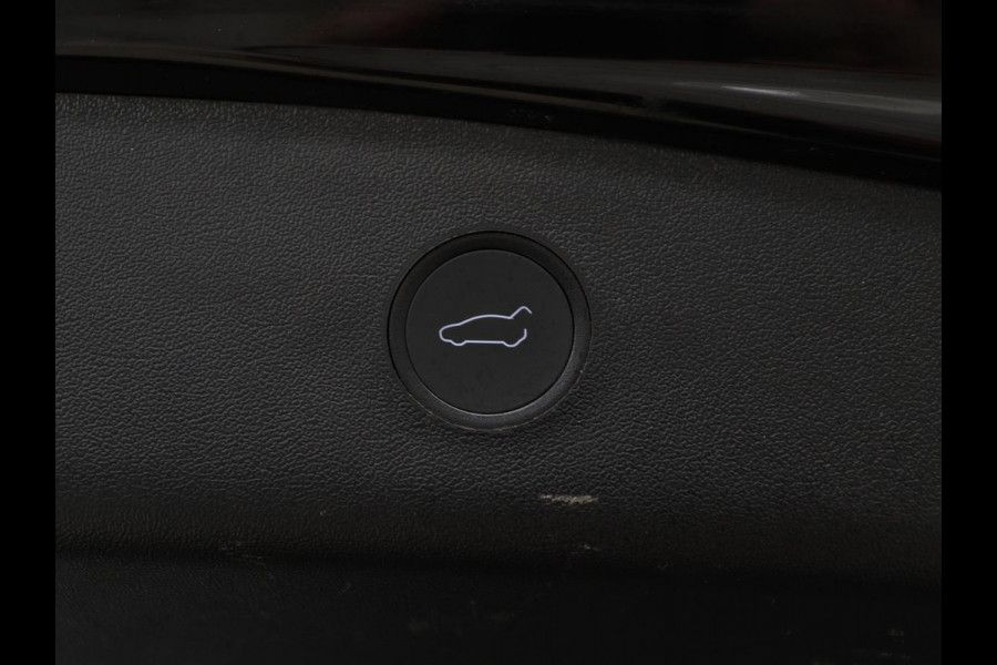 Tesla Model 3 Long Range AWD 75 kWh | SOH 88,8% | Panoramadak | Leder | Memory | Stuur/stoel verwarming | Achterbank verwarming | Adaptive cruise | Climate control