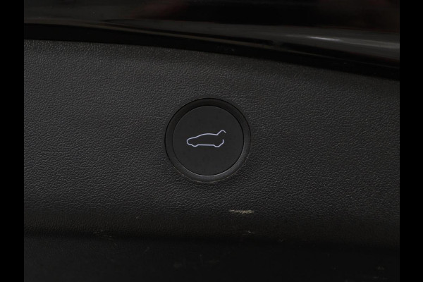 Tesla Model 3 Long Range AWD 75 kWh | SOH 88,8% | Panoramadak | Leder | Memory | Stuur/stoel verwarming | Achterbank verwarming | Adaptive cruise | Climate control
