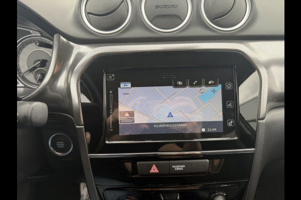 Suzuki Vitara 1.5 Hybrid Style AUTOMAAT/TREKHAAK/CAMERA/ADAPTIVE C.C./DAB etc.