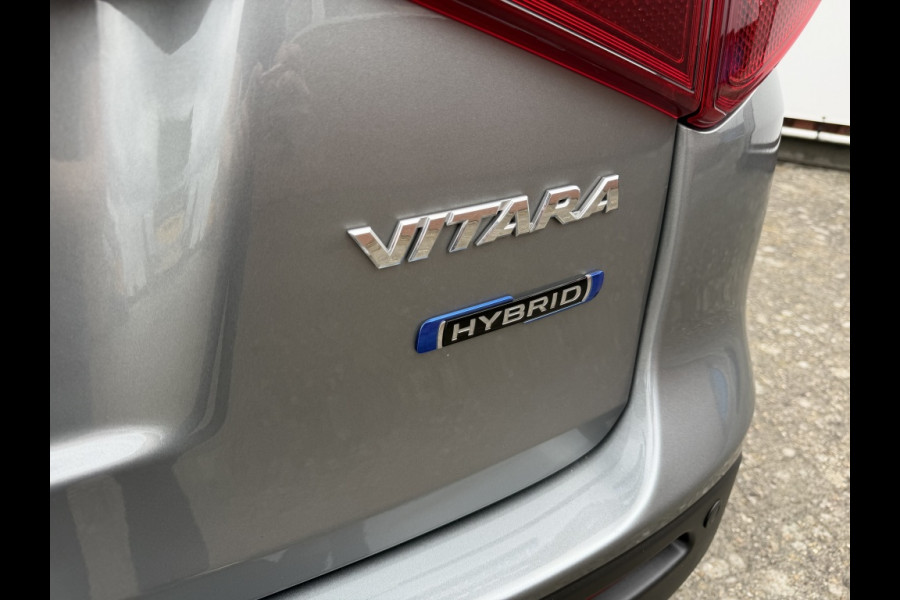 Suzuki Vitara 1.5 Hybrid Style AUTOMAAT/TREKHAAK/CAMERA/ADAPTIVE C.C./DAB etc.