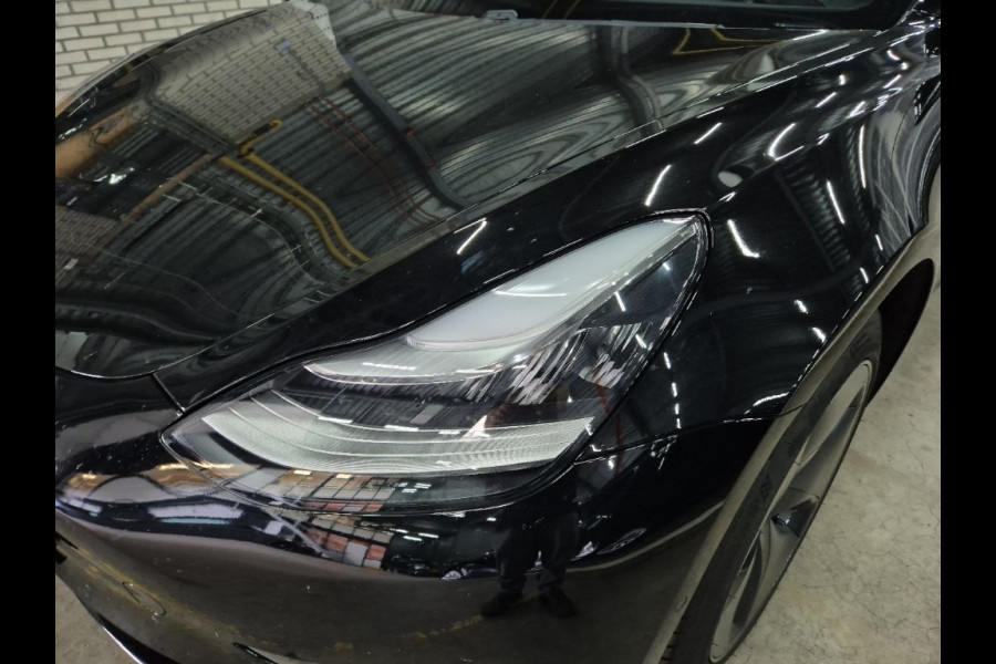 Tesla Model 3 Long Range AWD 75 kWh