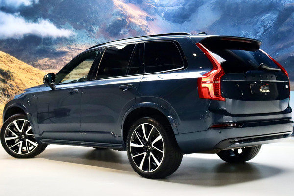 Volvo XC90 2.0 T8 Recharge AWD Ultimate|Hud|Alcantare