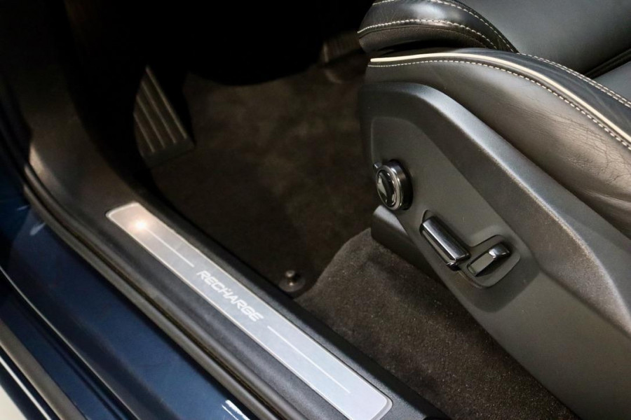 Volvo XC90 2.0 T8 Recharge AWD Ultimate|Hud|Alcantare
