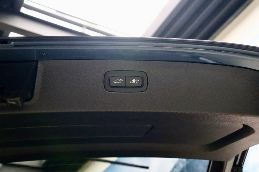 Volvo XC90 2.0 T8 Recharge AWD Ultimate|Hud|Alcantare