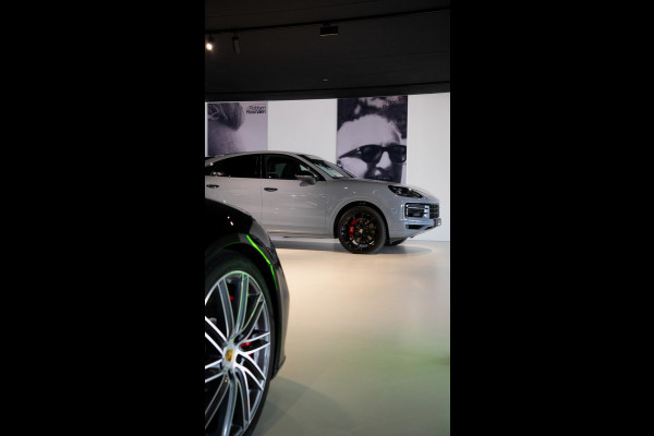 Volvo XC90 2.0 T8 Recharge AWD Ultimate|Hud|Alcantare